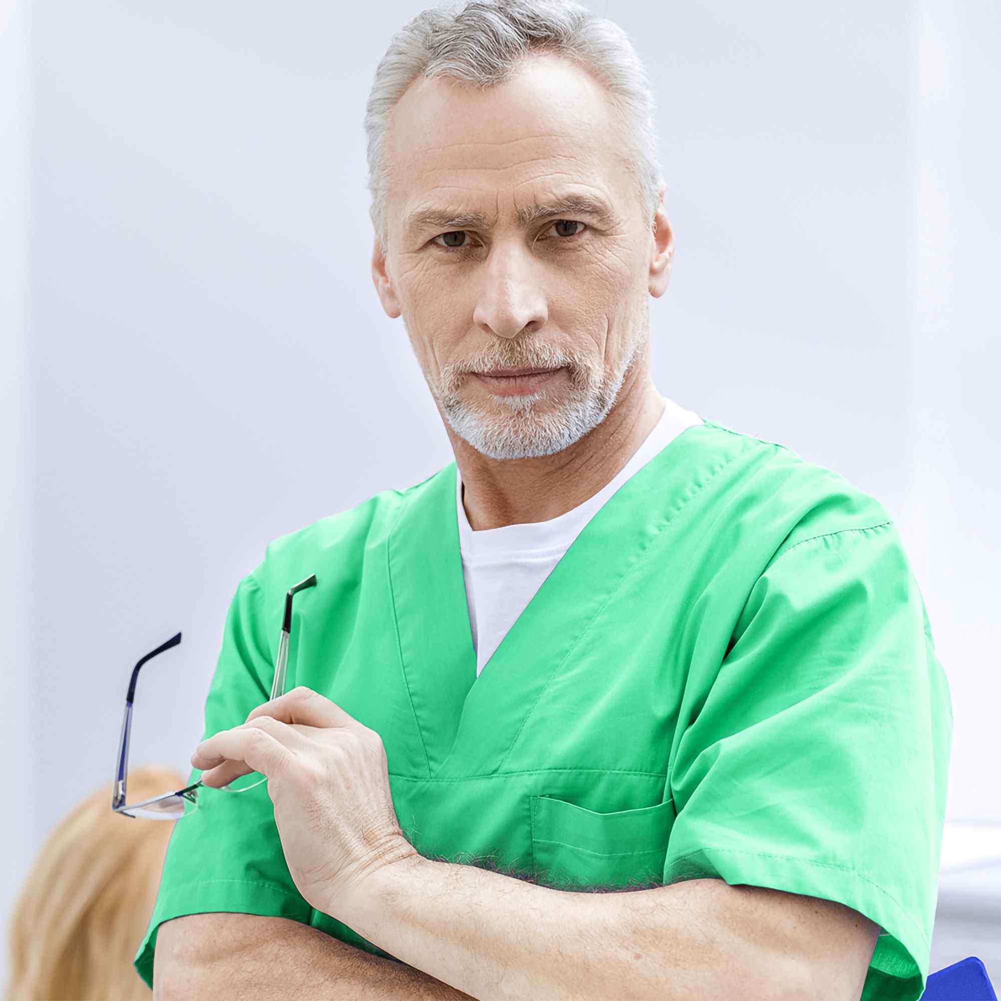 http://drvalentereyes.com/wp-content/uploads/2020/01/people-xavier-symmonds.jpg